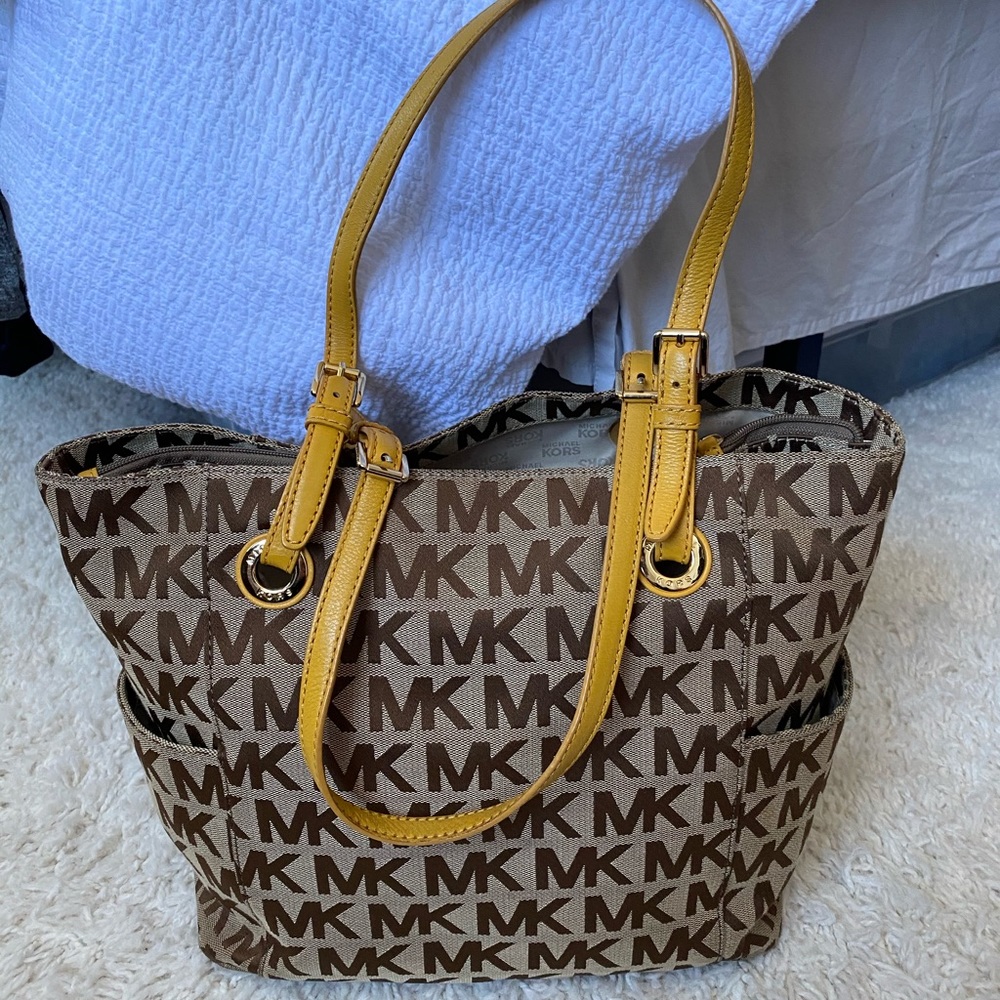 Michael kors logo signature canvas tote